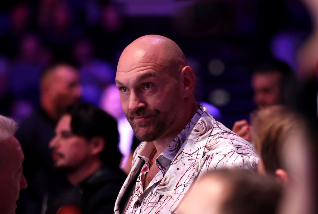 Tyson Fury announces return from retirement