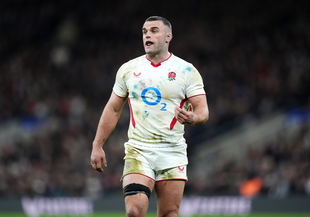 Ben Earl reveals England had clear-the-air meeting after recent heavy defeats